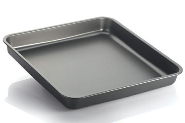 TEGLIA PER PIZZA QUADRA ANTIADERENTE 34X34XH4,5CM